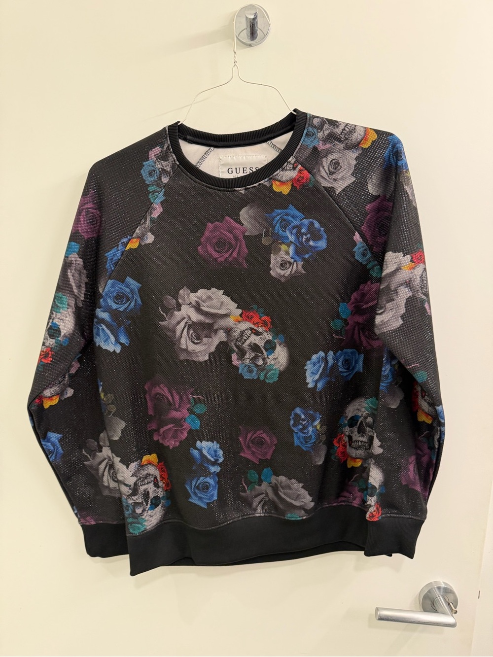 GUESS Black Crewneck Sweatshirt with Multicolor Rose & Skull Print